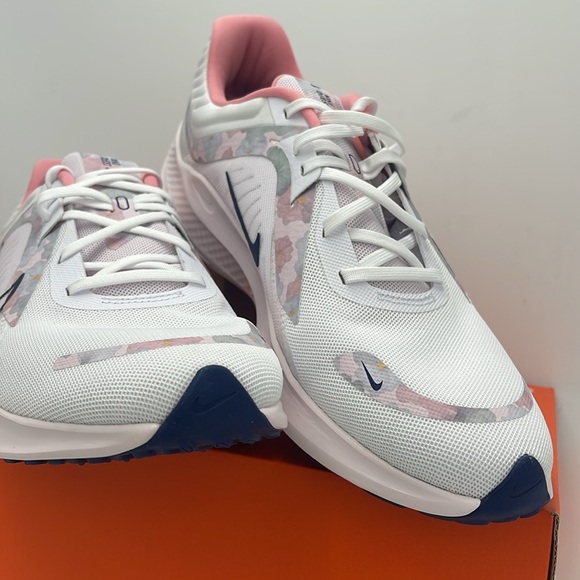 NIKE Men’s QUEST 5 PRM
WHITE/MIDNIGHT NAVY-
PEARL PINK-CORAL CHALK
FB6944-100 - Picture 6 of 16